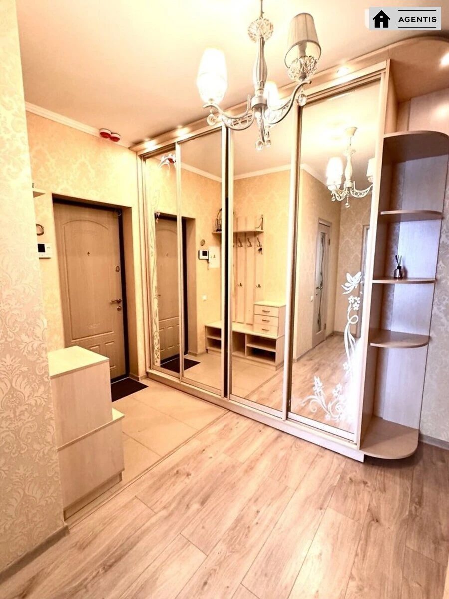 Apartment for rent 2 rooms, 65 m², 2nd fl./18 floors. 50, Yuliyi Zdanovskoyi vul. Mykhayla Lomonosova, Kyiv. 