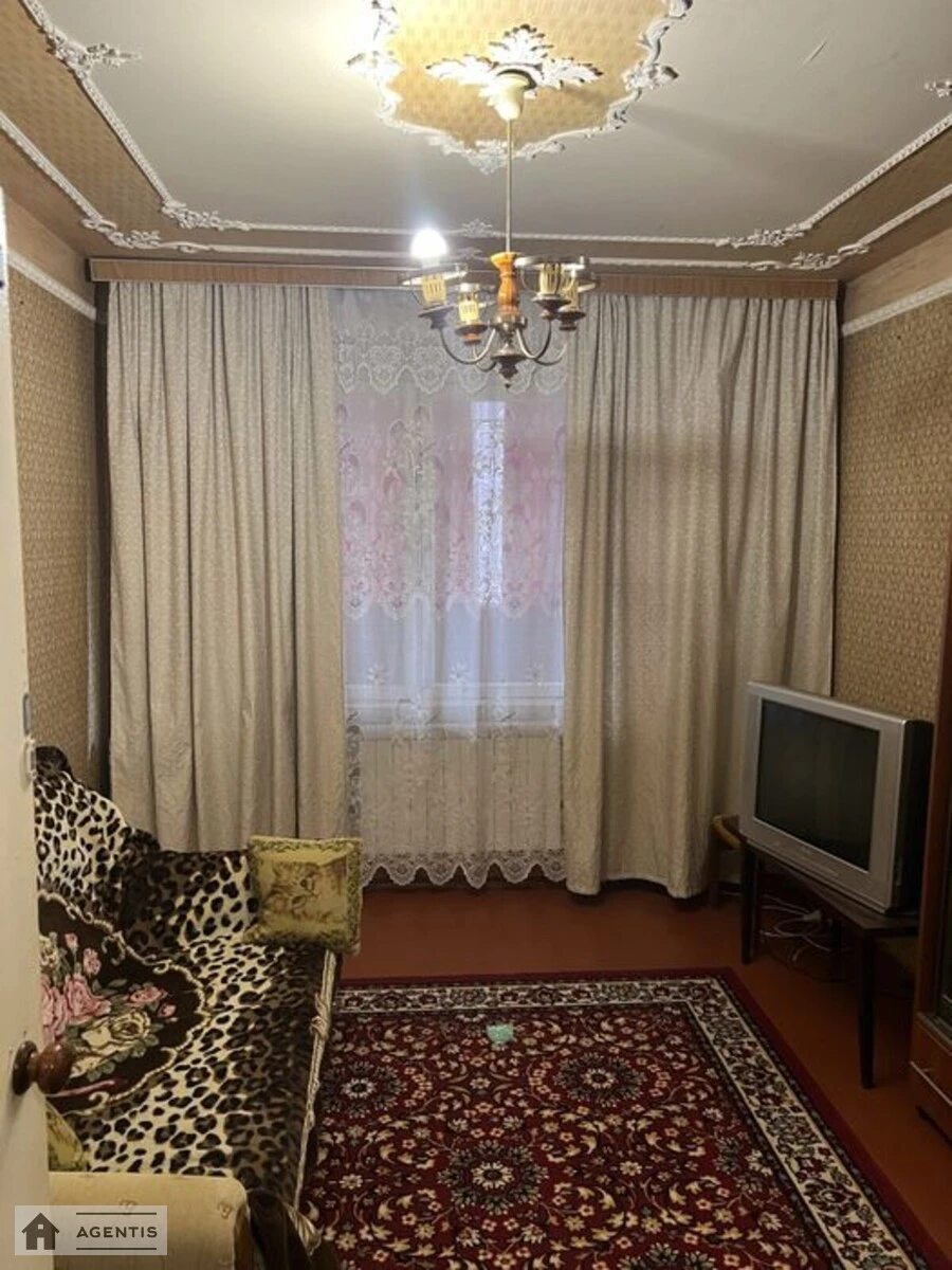 Apartment for rent 2 rooms, 54 m², 3rd fl./16 floors. 42, Vadyma Hetmana vul., Kyiv. 