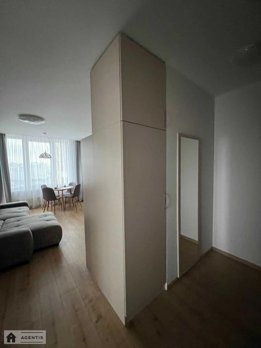 Apartment for rent 2 rooms, 65 m², 19th fl./25 floors. 16, Dniprovs'ka embankment 16, Kyiv. 