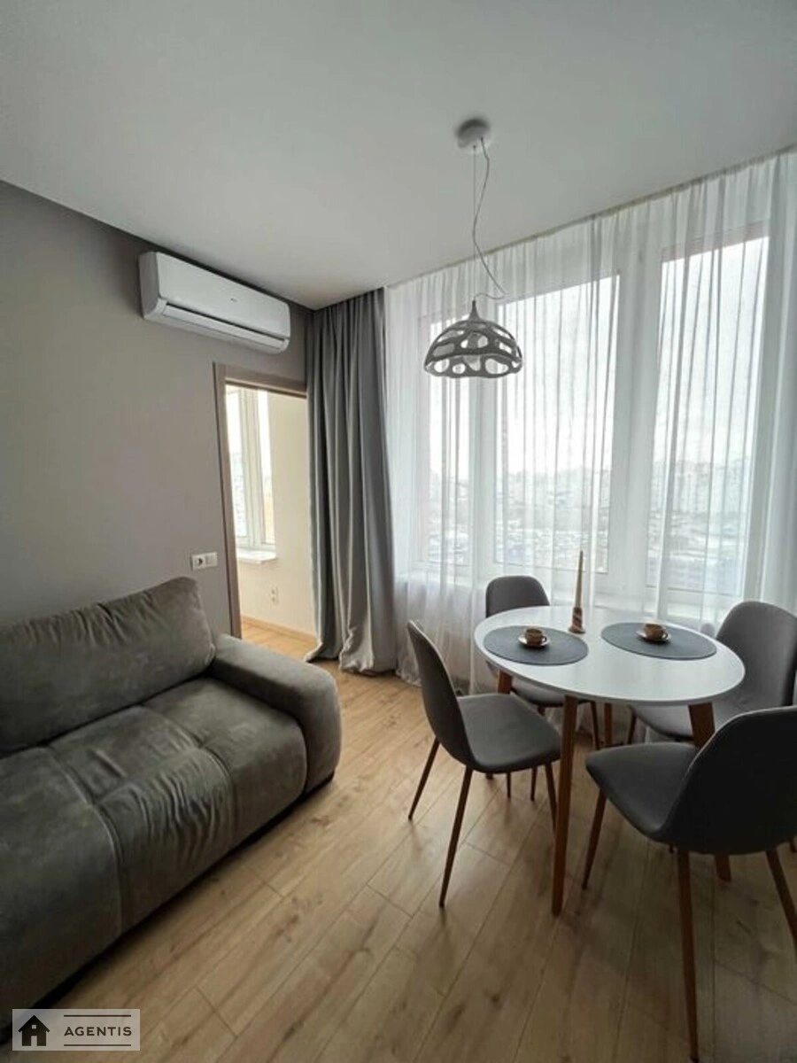 Apartment for rent 2 rooms, 65 m², 19th fl./25 floors. 16, Dniprovs'ka embankment 16, Kyiv. 