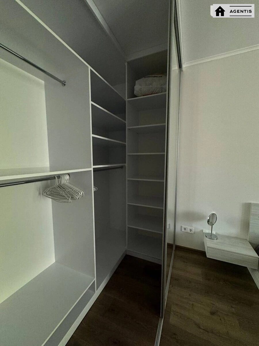 Apartment for rent 1 room, 50 m², 14th fl./16 floors. 67, Beresteyskyy prosp. Peremohy, Kyiv. 