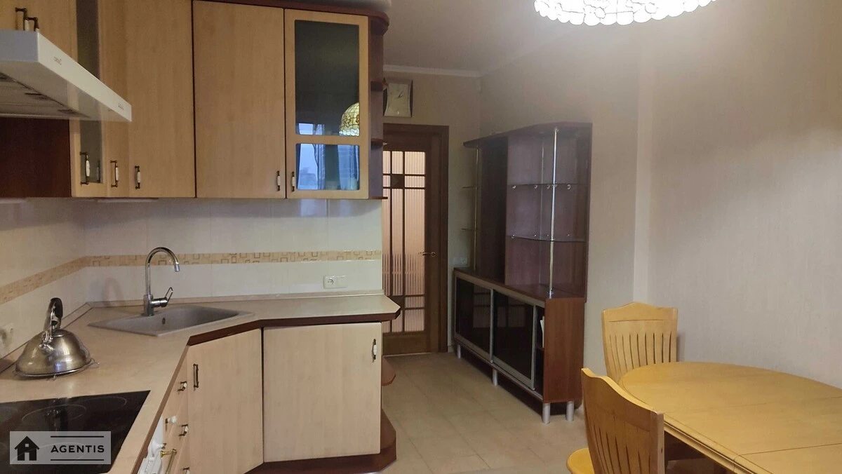 Apartment for rent 2 rooms, 90 m², 17th fl./24 floors. 1, Sribnokilska 1, Kyiv. 