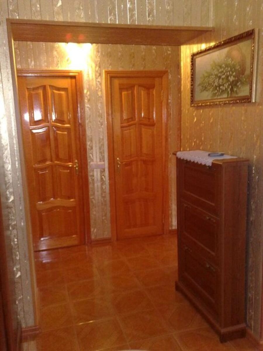 Сдам квартиру 2 комнаты, 65 m², 6 эт./16 этажей. 9, Юрія Іллєнка вул. (Мельникова), Киев. 