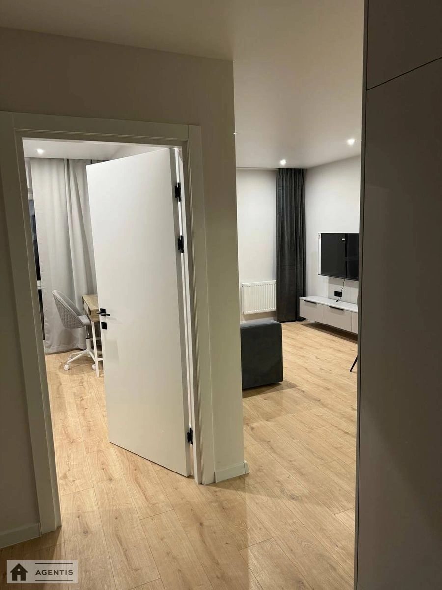 Сдам квартиру 1 комната, 42 m², 17 эт./23 этажа. 24, Михайла Максимовича вул. (Онуфрія Трутенка), Киев. 