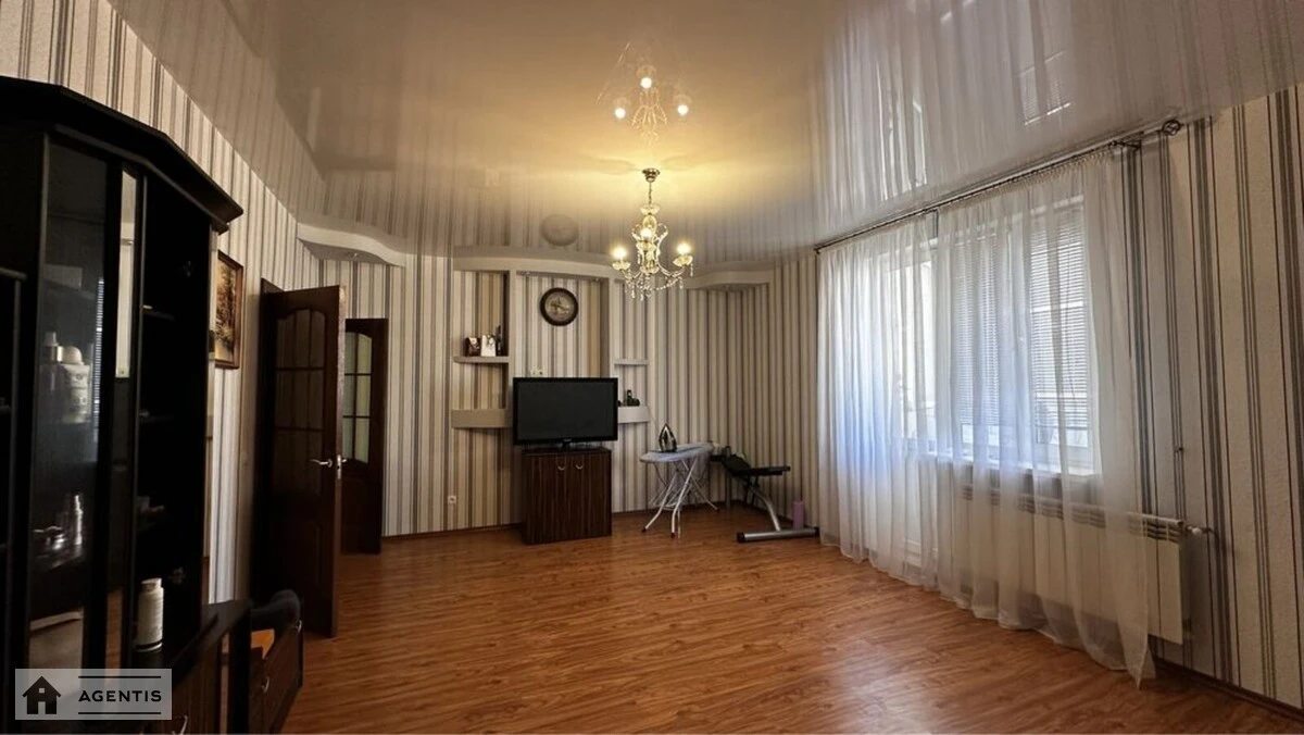 Сдам квартиру 2 комнаты, 72 m², 13 эт./15 этажей. 14, Миколи Руденка бульв. (Кольцова), Киев. 