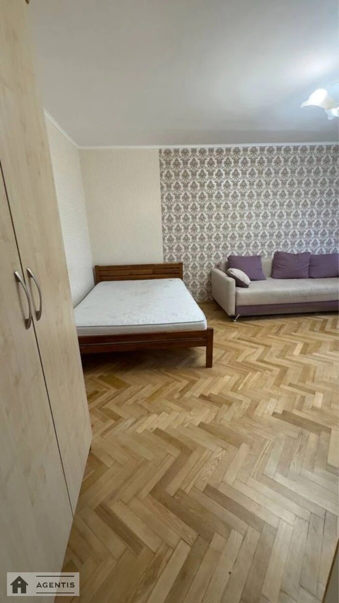 Здам квартиру 1 кімната, 40 m², 6 пов./9 поверхів. Науки 4, Київ. 