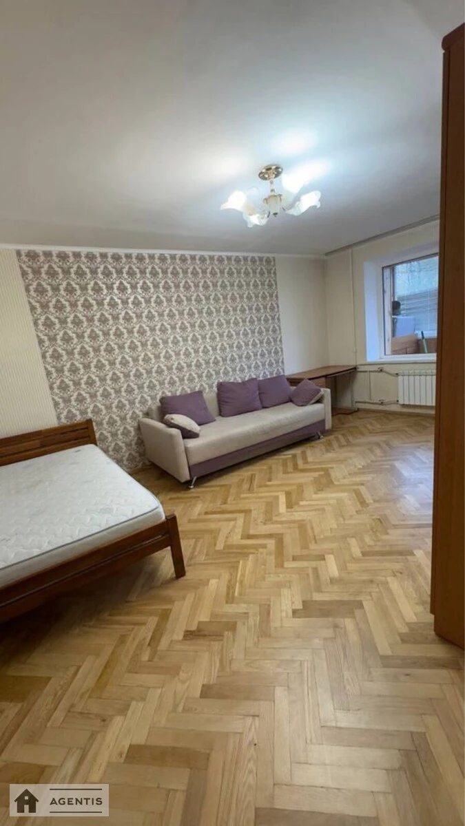 Здам квартиру 1 кімната, 40 m², 6 пов./9 поверхів. Науки 4, Київ. 