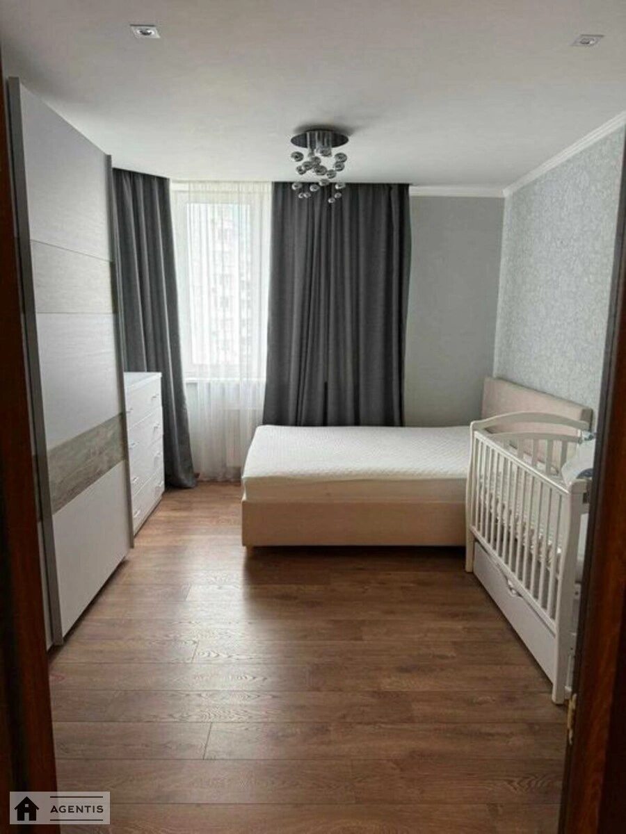 Сдам квартиру 2 комнаты, 63 m², 15 эт./22 этажа. 8, Бориса Гмирі вул., Киев. 