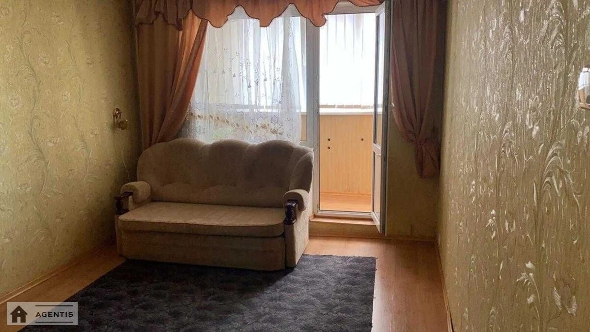 Здам квартиру 2 кімнати, 56 m², 8 пов./12 поверхів. Академіка Глушкова просп., Київ. 