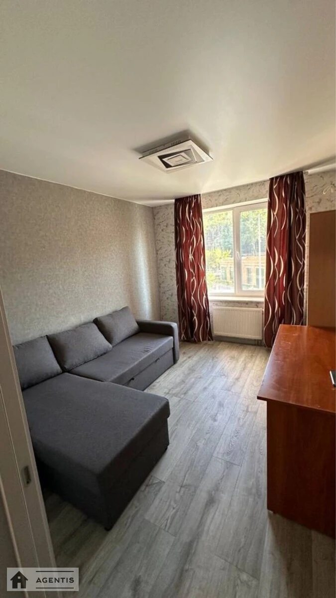 Сдам квартиру 2 комнаты, 56 m², 2 эт./27 этажей. Лисогірський пров., Киев. 