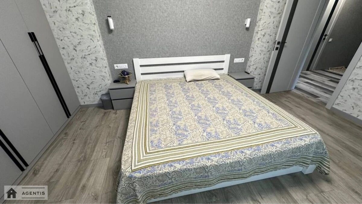 Сдам квартиру 2 комнаты, 56 m², 2 эт./27 этажей. Лисогірський пров., Киев. 