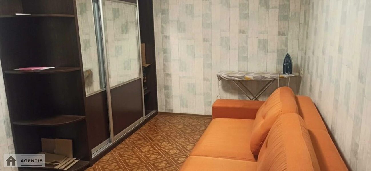 Здам квартиру 2 кімнати, 55 m², 6 пов./10 поверхів. 2, Академіка Корольова вул., Київ. 