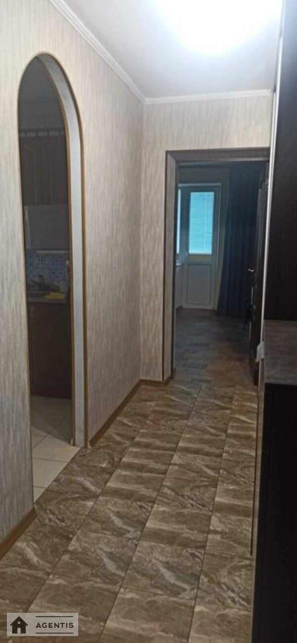 Здам квартиру 2 кімнати, 55 m², 6 пов./10 поверхів. 2, Академіка Корольова вул., Київ. 