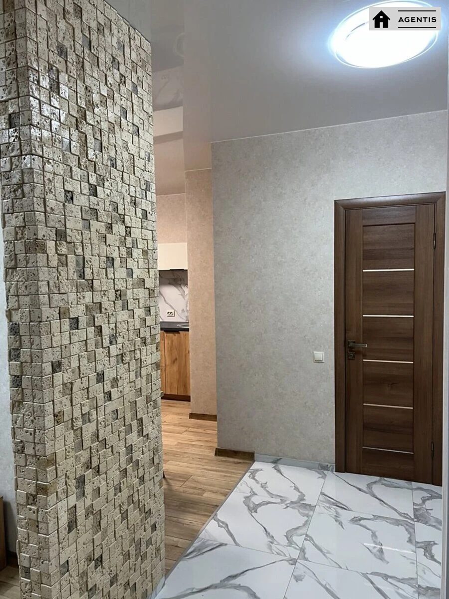 Сдам квартиру 2 комнаты, 51 m², 11 эт./25 этажей. 3, Балтийский 3, Киев. 