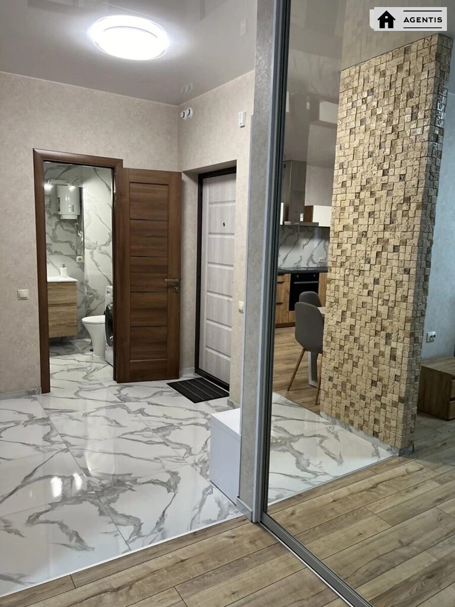 Сдам квартиру 2 комнаты, 51 m², 11 эт./25 этажей. 3, Балтийский 3, Киев. 