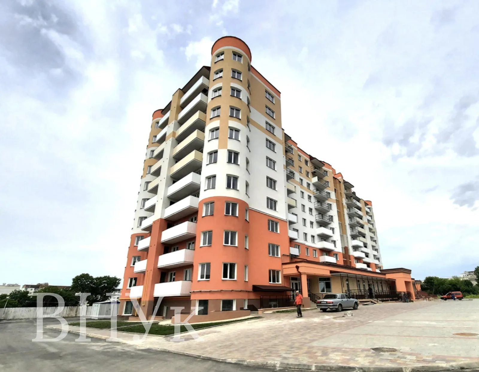 Apartments for sale 1 room, 42 m², 3rd fl./10 floors. Volodymyra Velykoho vul., Ternopil. 