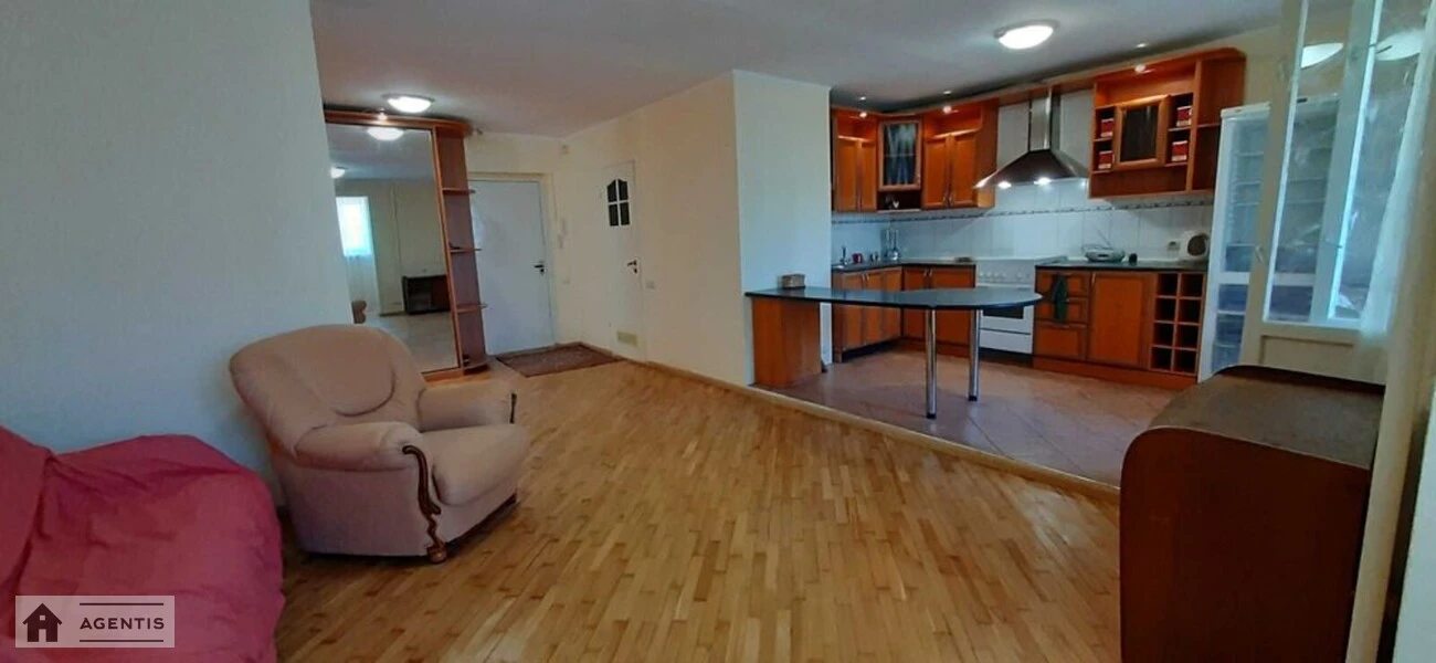 Apartment for rent 2 rooms, 72 m², 3rd fl./17 floors. 38, Petra Hryhorenka prosp., Kyiv. 