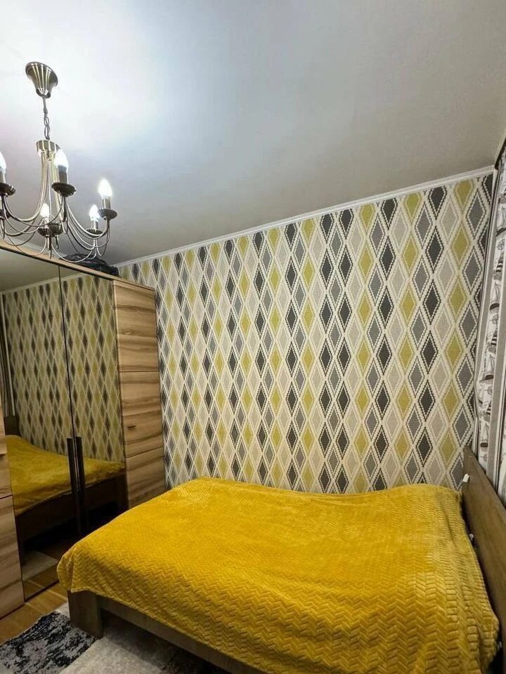 Здам квартиру 3 кімнати, 76 m², 2 пов./10 поверхів. 25, Ревуцького 25, Київ. 