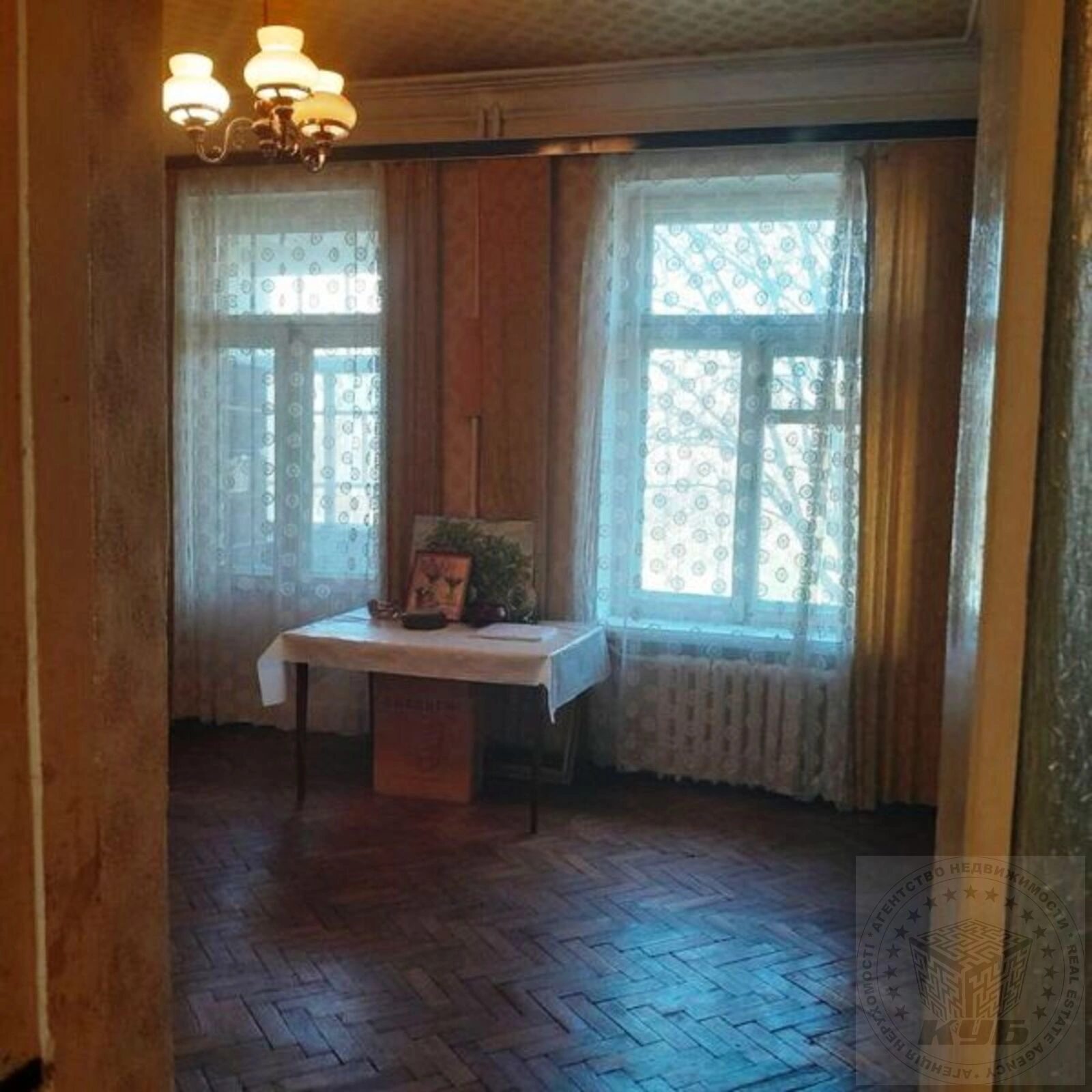 Apartments for sale 3 rooms, 71 m², 2nd fl./5 floors. 2, Aviakonstruktora Antonova vul., Kyiv. 