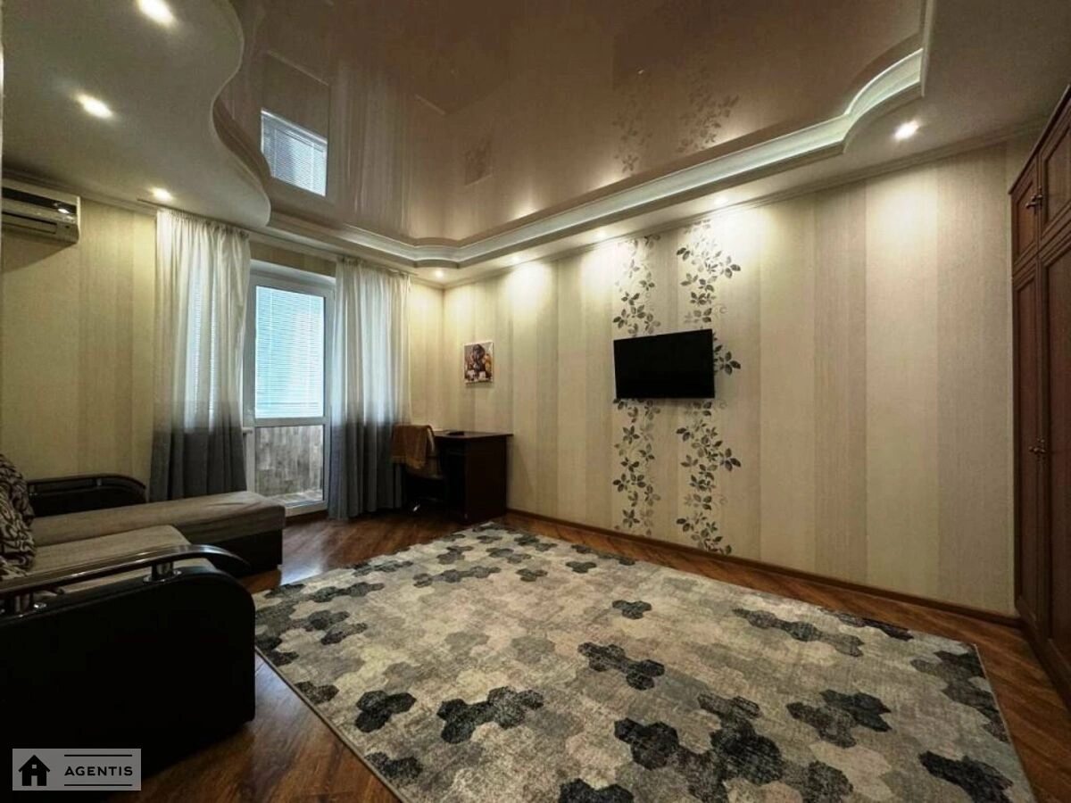 Сдам квартиру 1 комната, 30 m², 8 эт./9 этажей. 9, Василя Іваниса вул. (Миколи Матеюка), Киев. 