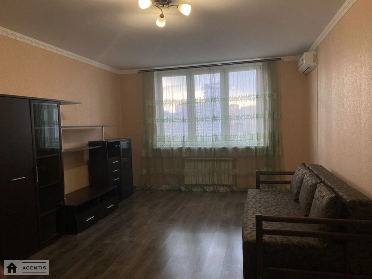 Сдам квартиру 1 комната, 57 m², 14 эт./24 этажа. Дарницкий район, Киев. 