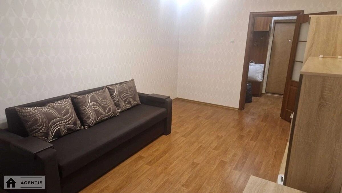 Сдам квартиру 1 комната, 43 m², 20 эт./25 этажей. 3, Софії Русової вул., Киев. 