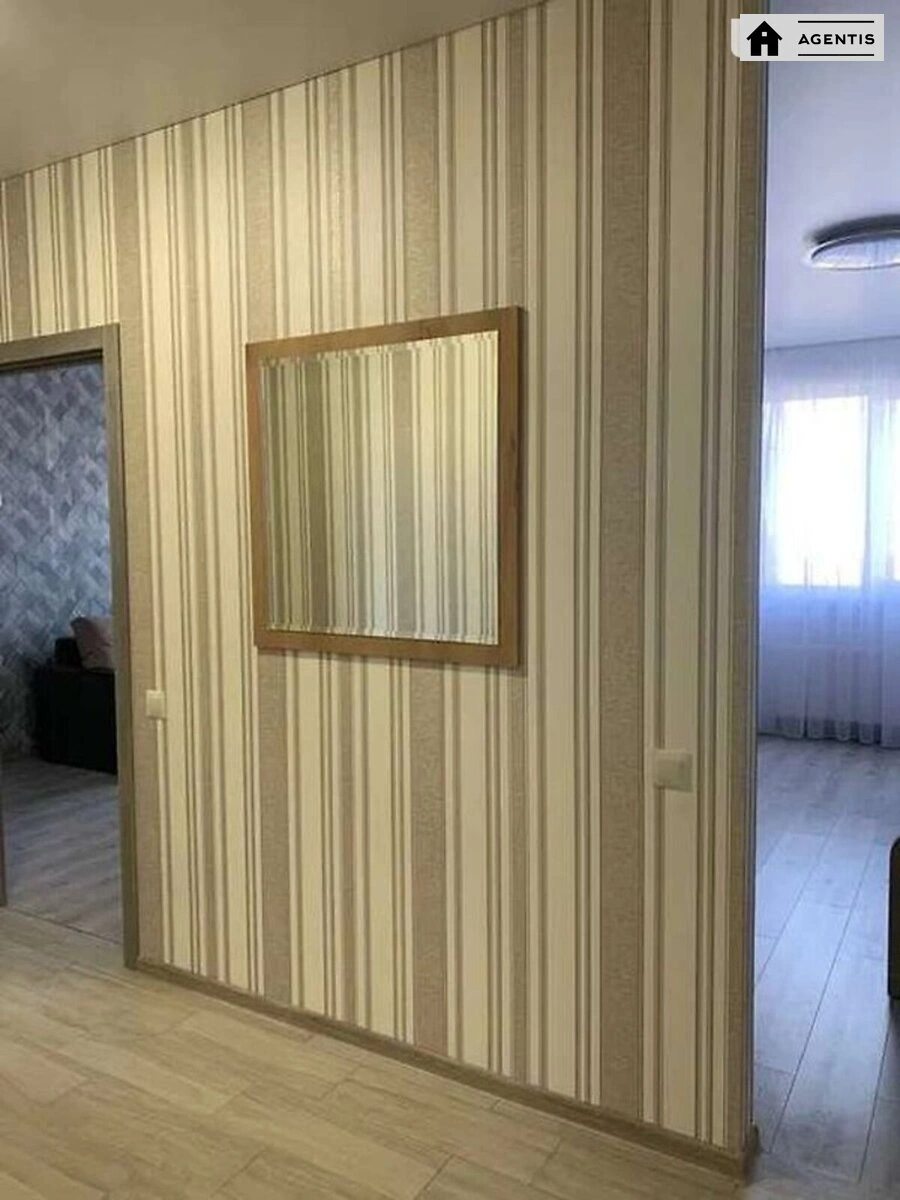 Сдам квартиру 2 комнаты, 83 m², 16 эт./25 этажей. 8, Миколи Руденка бульв. (Кольцова), Киев. 