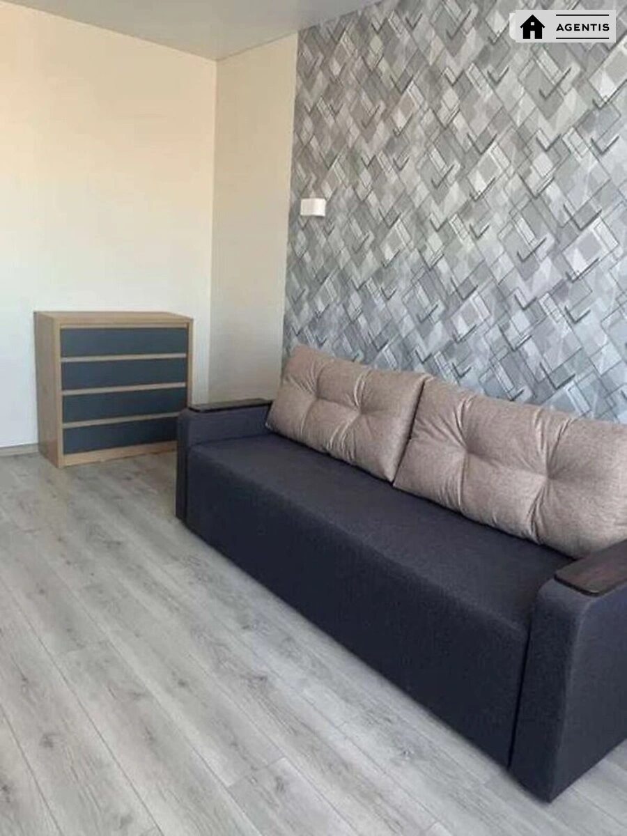 Сдам квартиру 2 комнаты, 83 m², 16 эт./25 этажей. 8, Миколи Руденка бульв. (Кольцова), Киев. 