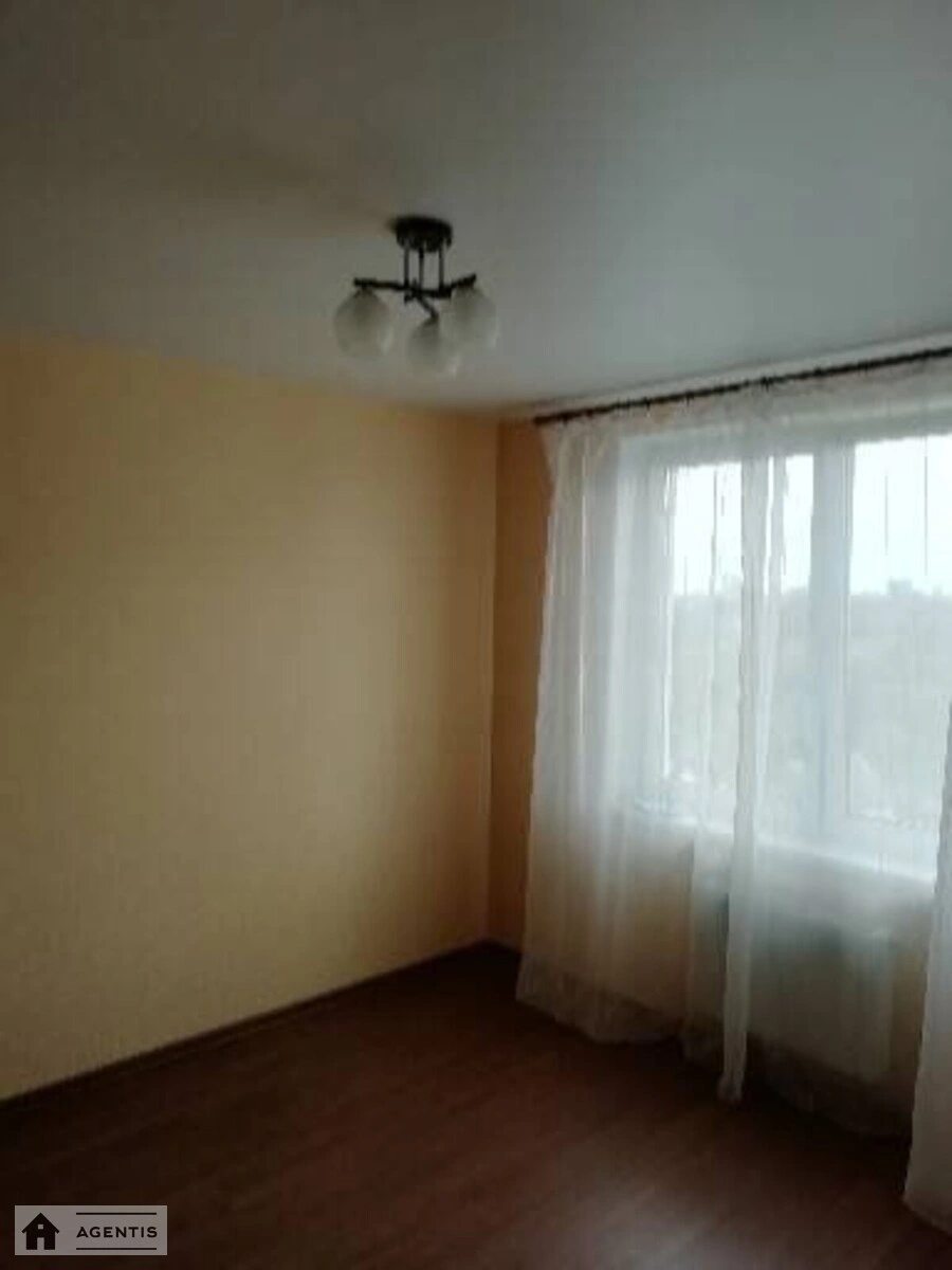 Сдам квартиру 1 комната, 37 m², 7 эт./14 этажей. 32, Сергія Данченка вул., Киев. 