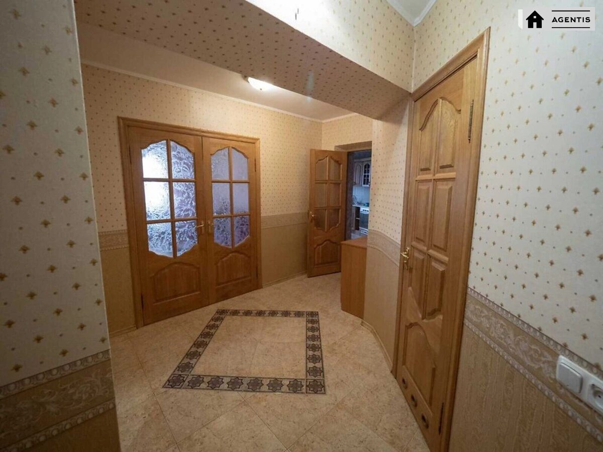 Сдам квартиру 1 комната, 47 m², 13 эт./16 этажей. 33, Петра Григоренка просп., Киев. 