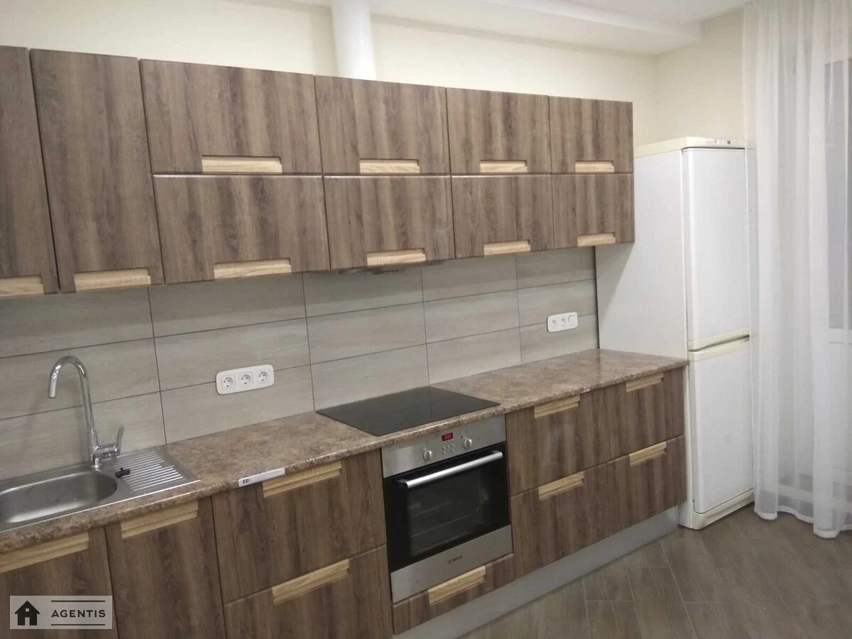 Сдам квартиру 2 комнаты, 72 m², 17 эт./25 этажей. 4, Героїв полку «Азов» вул. (Маршала Малиновського), Киев. 