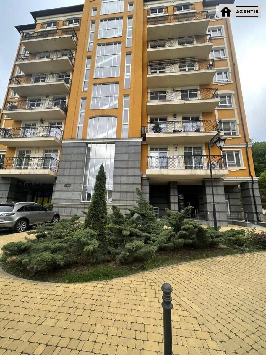 Сдам квартиру 2 комнаты, 86 m², 6 эт./8 этажей. 19, Дегтярная 19, Киев. 