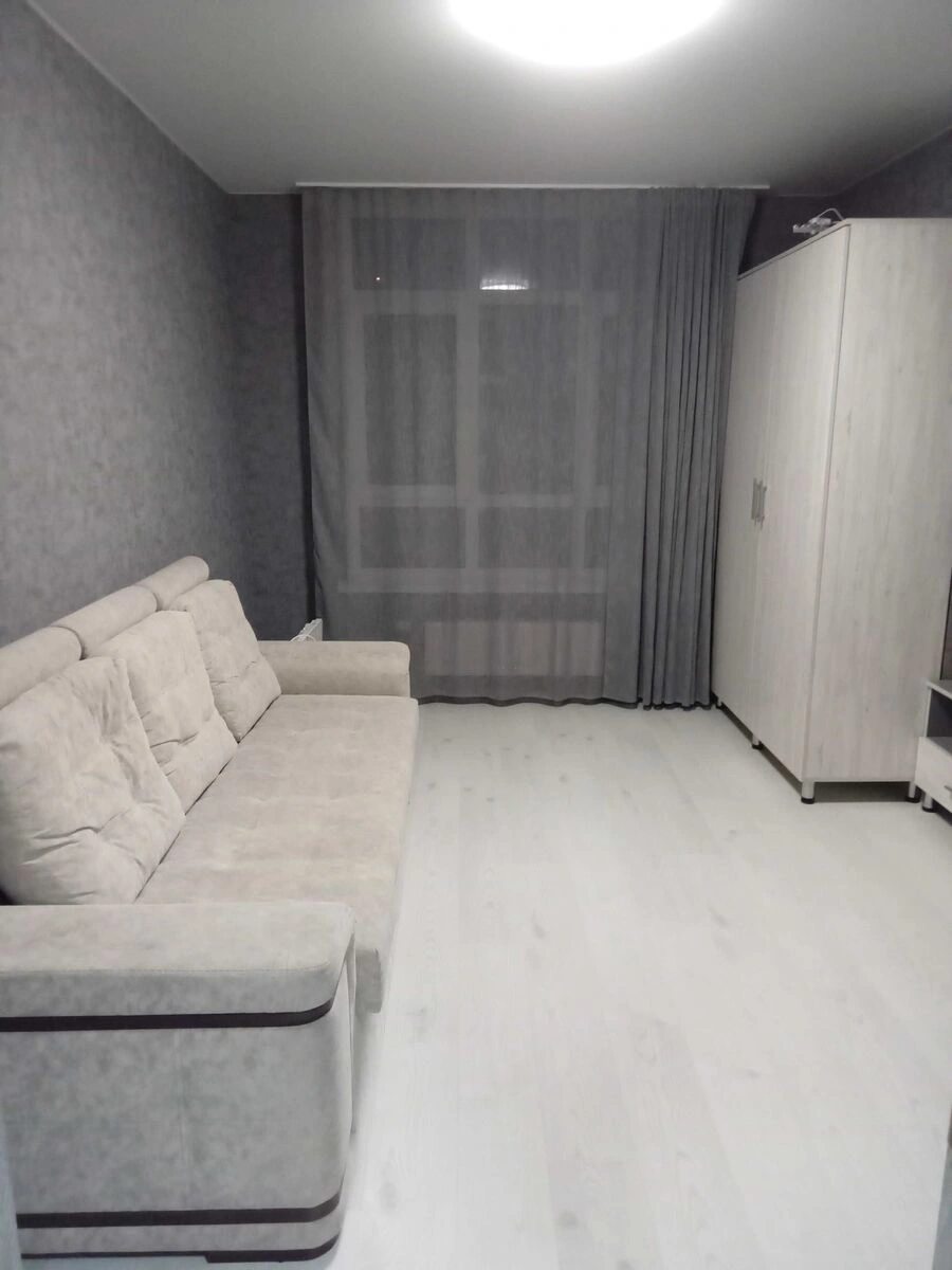 Сдам квартиру 1 комната, 56 m², 3 эт./16 этажей. Тираспольская, Киев. 