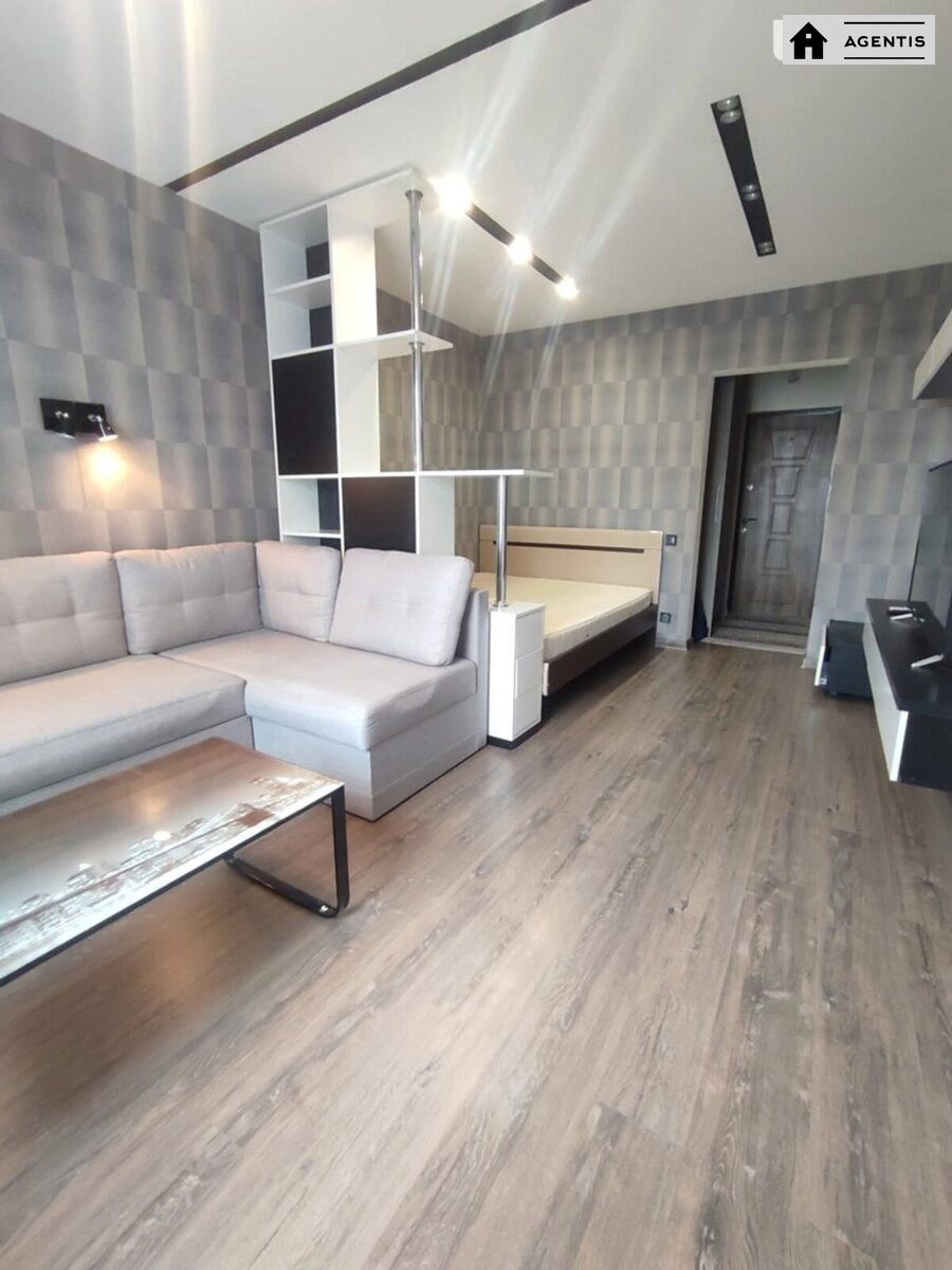 Сдам квартиру 1 комната, 54 m², 16 эт./25 этажей. 34, Юлії Здановської вул. (Михайла Ломоносова), Киев. 