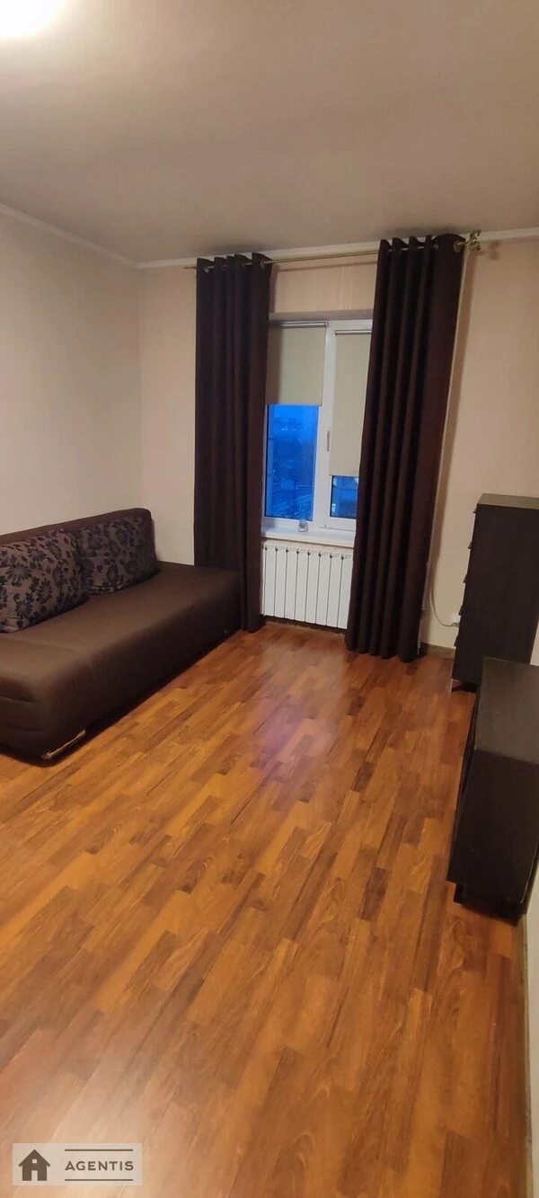 Apartment for rent 1 room, 30 m², 7th fl./9 floors. 11, Galytcka 11, Kyiv. 