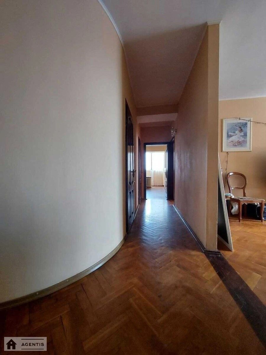 Apartment for rent 3 rooms, 84 m², 16th fl./16 floors. 9, Lesi Ukrayinky 9, Kyiv. 