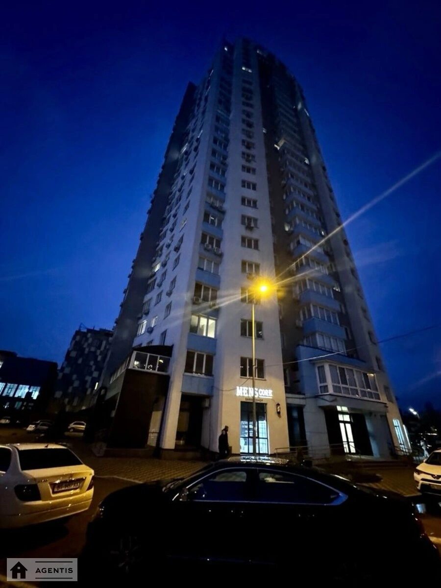 Apartment for rent 1 room, 45 m², 4th fl./25 floors. 1, Obolonskiy 1, Kyiv. 