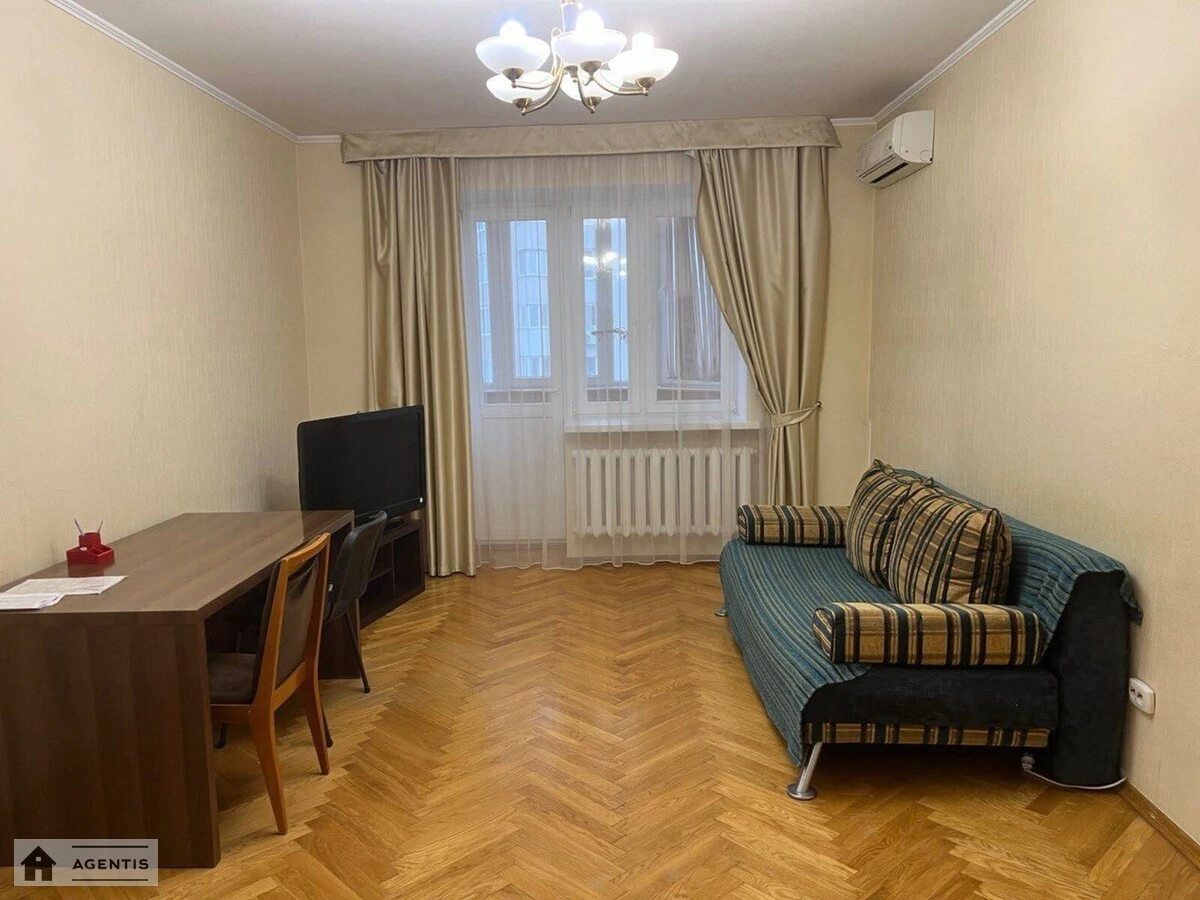 Сдам квартиру 2 комнаты, 80 m², 10 эт./22 этажа. 24, Срибнокильская 24, Киев. 