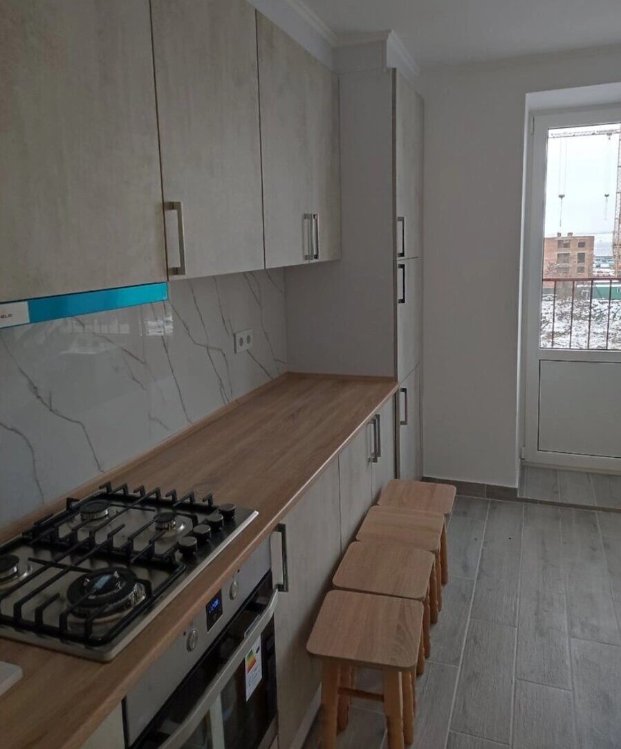 Здам квартиру 1 кімната, 45 m², 6 пов./9 поверхів. Корольова С. вул., Тернопіль. 