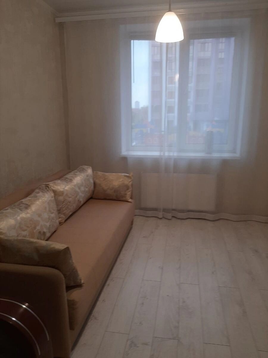 Сдам квартиру 1 комната, 36 m², 2 эт./9 этажей. Садова , Петропавловская  Борщаговка. 