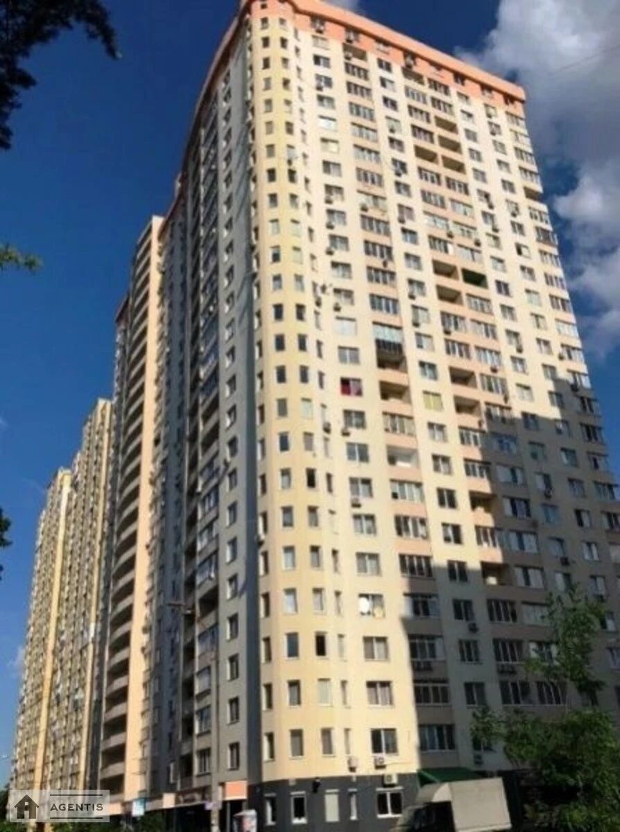 Сдам квартиру 1 комната, 47 m², 11 эт./25 этажей. 5, Олевская 5, Киев. 