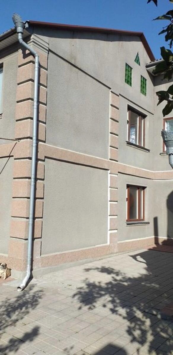 House for sale 176 m², 2 floors. Передмiстя, Kropyvnytskyy. 