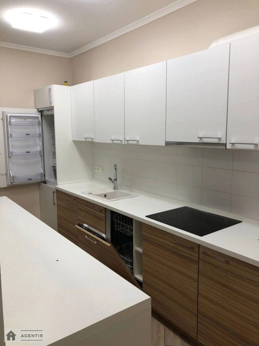 Сдам квартиру 2 комнаты, 74 m², 2 эт./18 этажей. 29, Левка Лукяненка вул. (Маршала Тимошенка), Киев. 