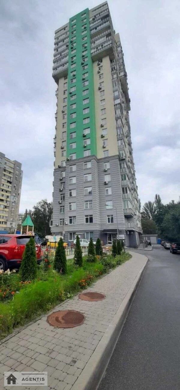 Сдам квартиру 1 комната, 44 m², 4 эт./24 этажа. 2, Якуба Коласа 2, Киев. 