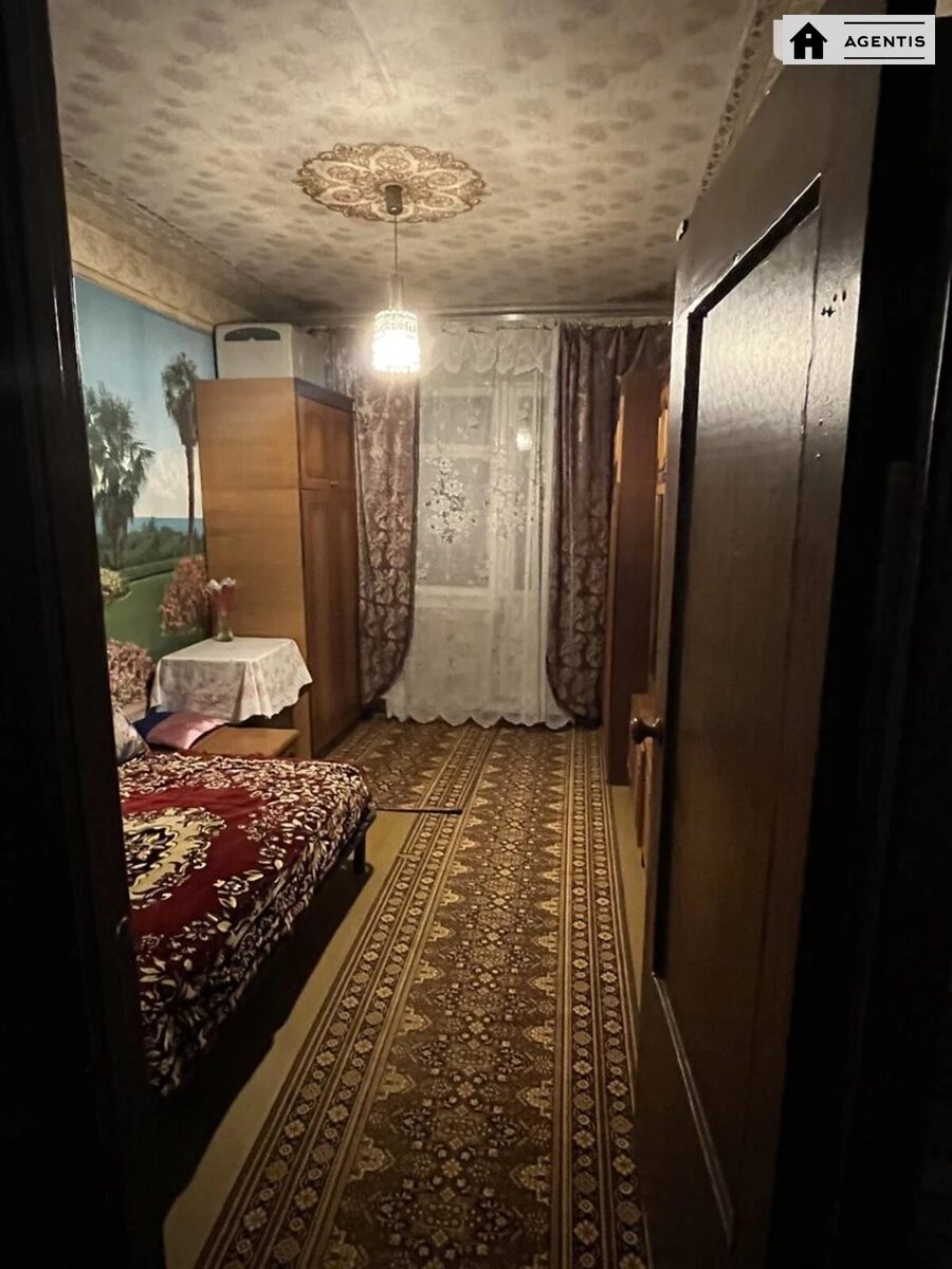 Здам квартиру 2 кімнати, 52 m², 2 пов./9 поверхів. Академіка Корольова просп., Київ. 