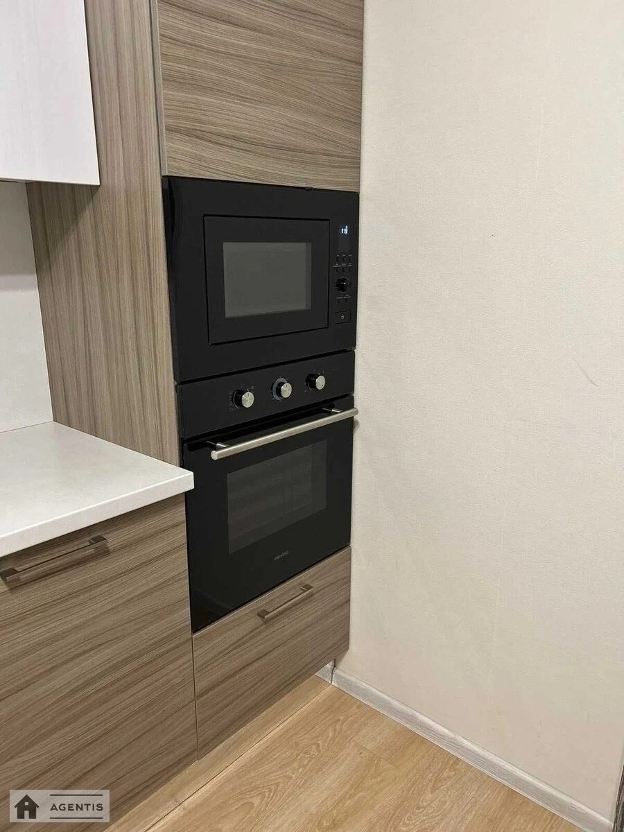 Сдам квартиру 1 комната, 45 m², 10 эт./25 этажей. 4, Олени Пчілки вул., Киев. 