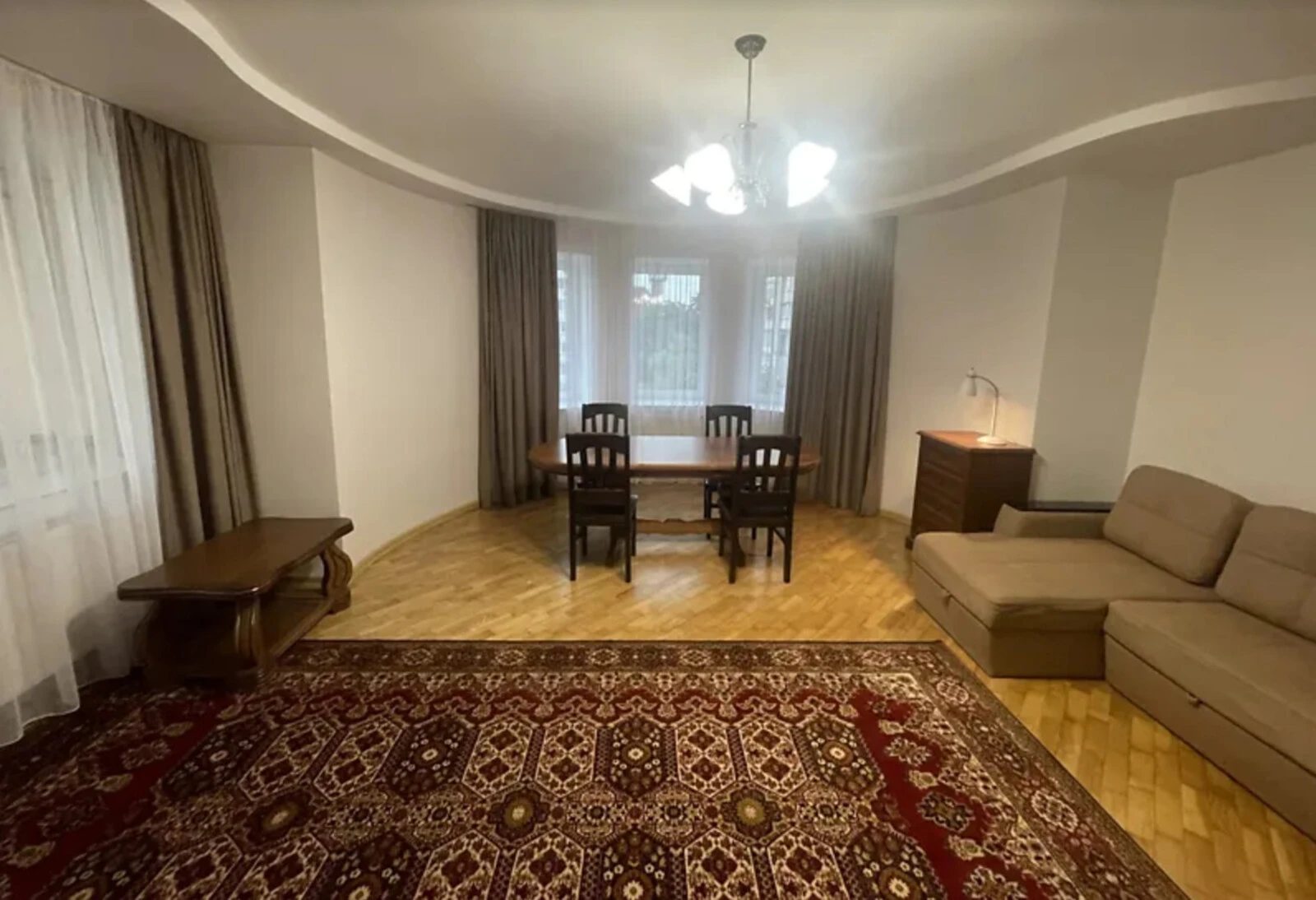 Apartments for sale 2 rooms, 88 m², 2nd fl./6 floors. Дружба, Ternopil. 