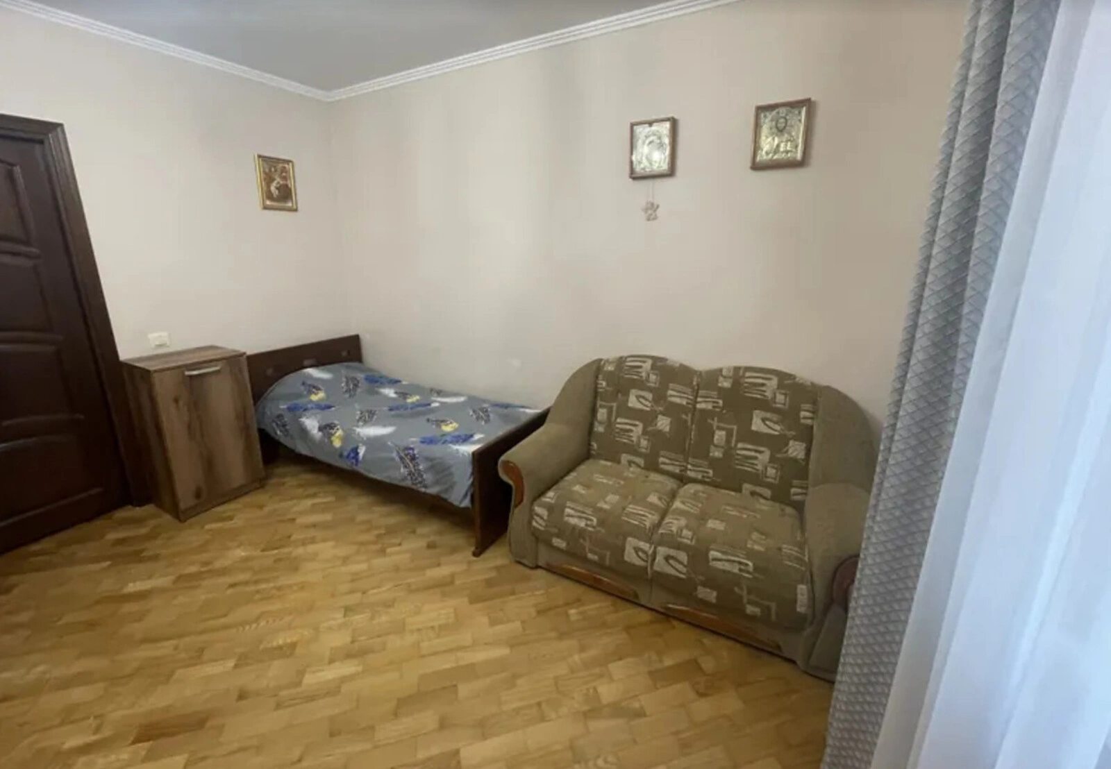 Apartments for sale 2 rooms, 88 m², 2nd fl./6 floors. Дружба, Ternopil. 