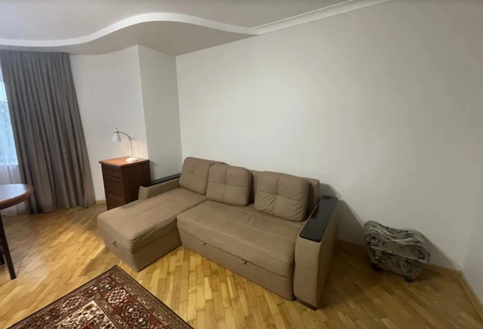 Apartments for sale 2 rooms, 88 m², 2nd fl./6 floors. Дружба, Ternopil. 