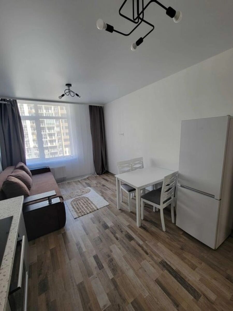 Сдам квартиру 1 комната, 43 m², 9 эт./15 этажей. 42, Метрологическая 42, Киев. 